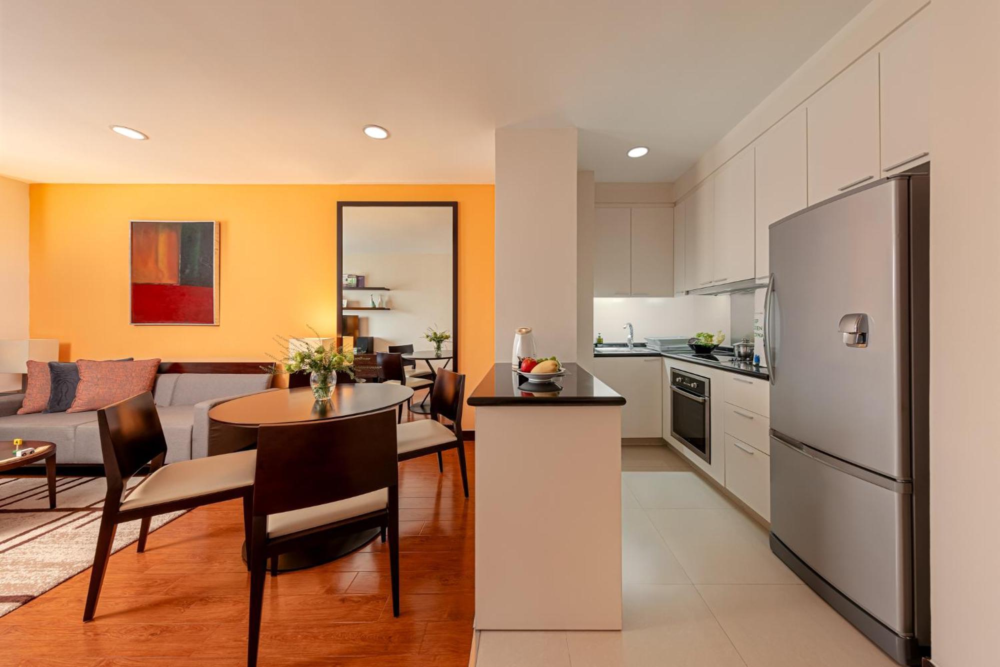 Somerset Hoa Binh Hanoi Exterior photo